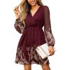 Motif Floral Bordeaux