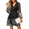 Motif Floral Noir